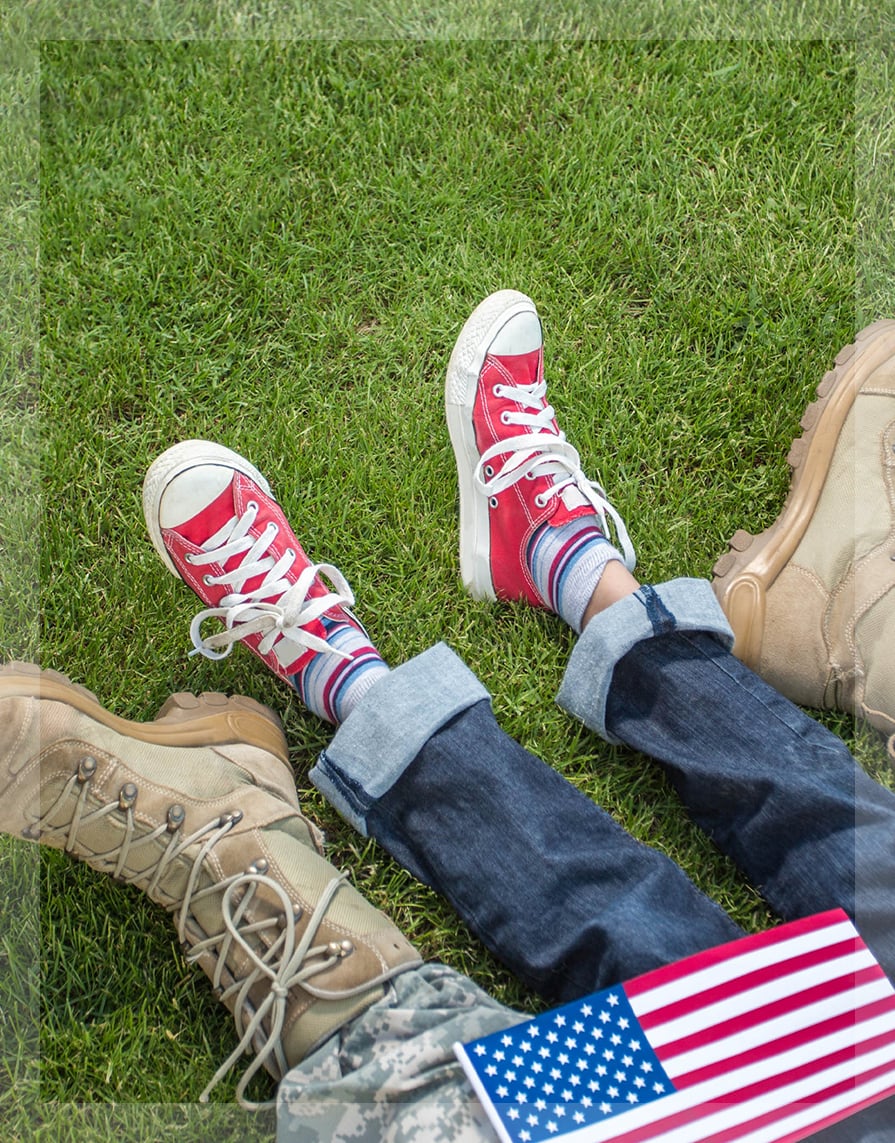 U.S Army - Child foot with his parent army foot